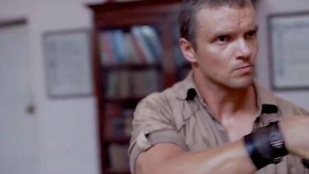 [文]动作《特工008》电影解说文案