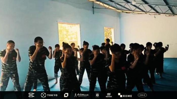 《狼牙》吴京10年前的动作电影，一部被低估的经典之作，狼性最好的诠释！电影解说文案-[原创首发]-吾爱文案网