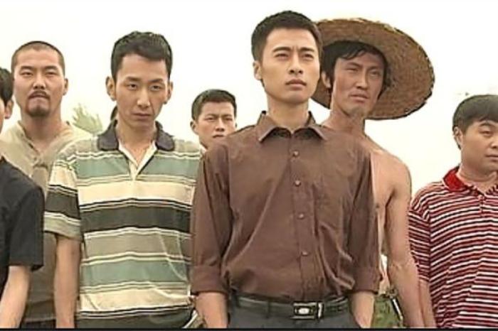 《东北往事：我叫刘海柱》许君聪热血归来，侠肝义胆尽显英雄本色电影解说文案-[原创首发]-吾爱文案网