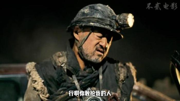 《无人区》徐峥黄渤主演公路激情，延迟4年才上映，将人性诠释得淋漓尽致电影解说文案-[原创首发]-吾爱文案网