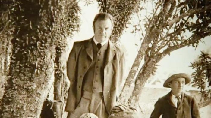 小吾说电影，新西兰科幻片《山下怪谈》电影解说文案-[原创首发]-吾爱文案网