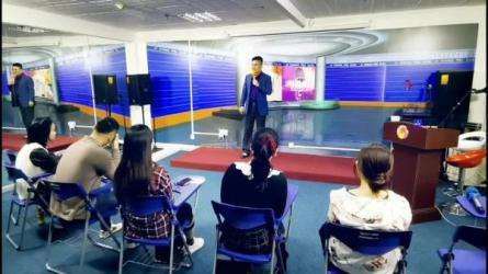 即兴表达实战派：真正用得上的“8个”说话秘笈，一开口搞定任何场合-课程-网盘资源分享