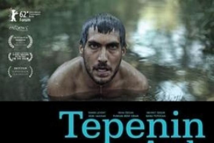 [原创][吾爱原创]剧情《越过山丘》电影解说文案-[原创首发]-吾爱文案网