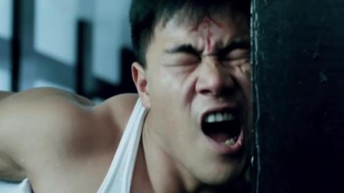 小吾说电影，香港灵幻动作片《僵尸先生5：驱魔警察》电影解说文案-[原创首发]-吾爱文案网