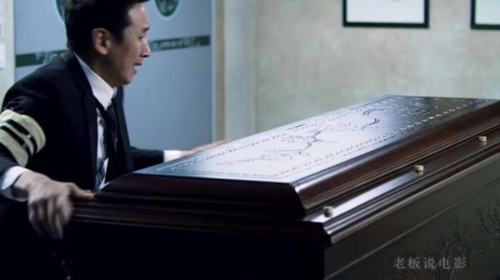 韩国高分悬疑《走到尽头》，一直被翻拍从未被超越电影解说文案-[原创首发]-吾爱文案网