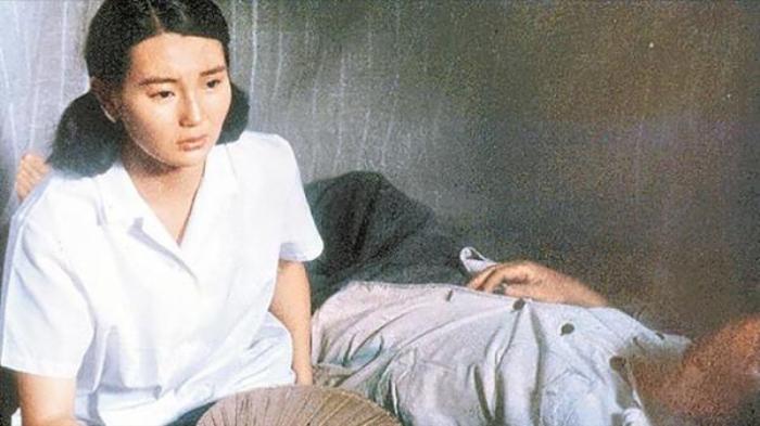 《客途秋恨》女儿觉得母亲是个坏女人，直到发现母亲的秘密，才知道是自己错了电影解说文案-[原创首发]-吾爱文案网