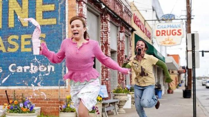 《丧尸乐园》未来丧尸占领美国，少数活人沦为丧尸美食，为活命东躲西藏电影解说文案-[原创首发]-吾爱文案网