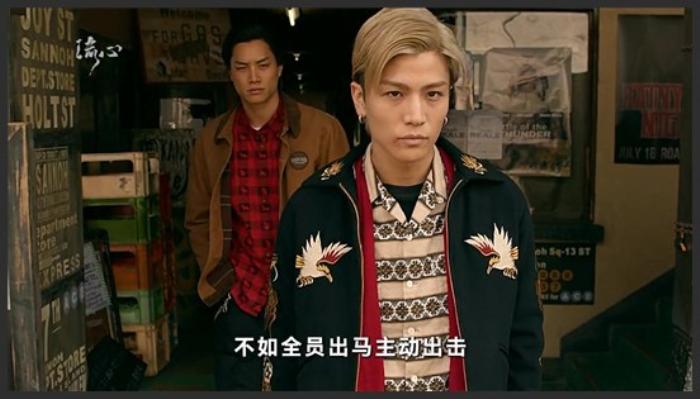 《热血街区》五大势力千人混战，整条街都燃起来了！-吾爱原创解说文案-[原创首发]-吾爱文案网