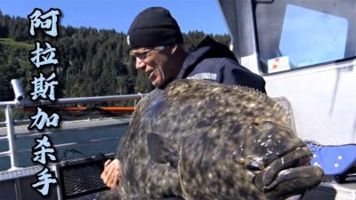 河中巨怪：渔民钓到一条巨型深海鱼，结果被它一尾巴砍断动脉！-吾爱原创解说文案