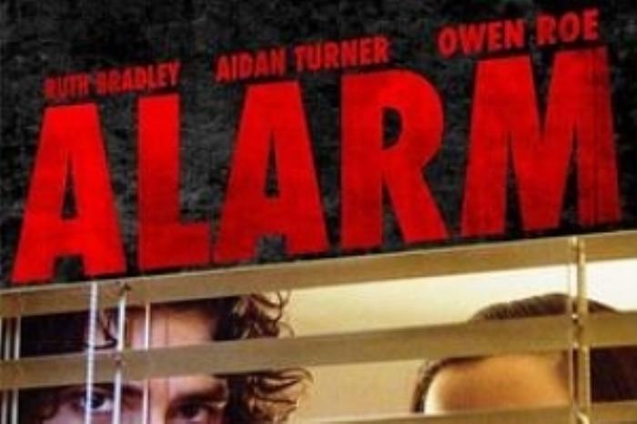 [原创][吾爱原创]科幻电影《8号警报2》解说文案-[原创首发]-吾爱文案网