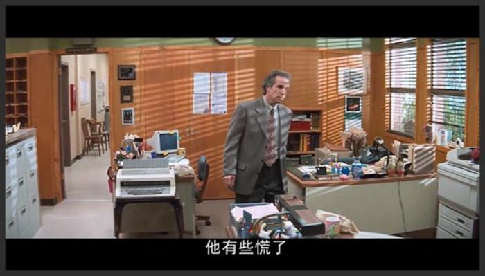 《惊声尖叫》《惊声尖叫》不要轻易接陌生人电话，可能会招来杀身之祸！惊悚片《惊声尖叫》《惊声尖叫2001》-吾爱原创解说文案-[原创首发]-吾爱文案网