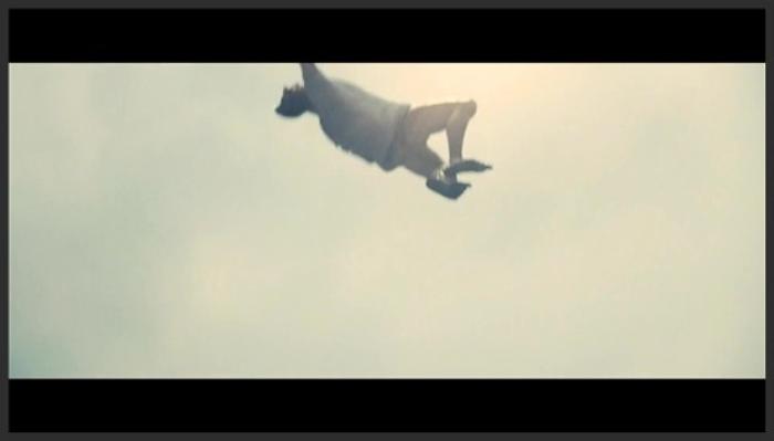 《请叫我英雄》废柴英雄遇上逗B丧尸，岛国釜山行《请叫我英雄》《废柴英雄》-吾爱原创解说文案-[原创首发]-吾爱文案网