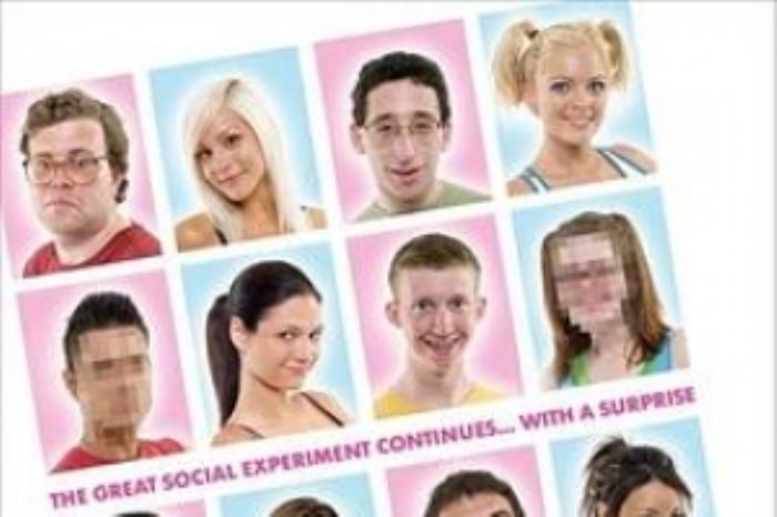 [原创][吾爱原创]科幻电影《书呆子与女超人》解说文案-[原创首发]-吾爱文案网