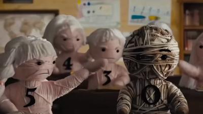 数字决定身份的世界里，零与女孩的爱和他们创造的无穷大奇迹 .数字0的故事