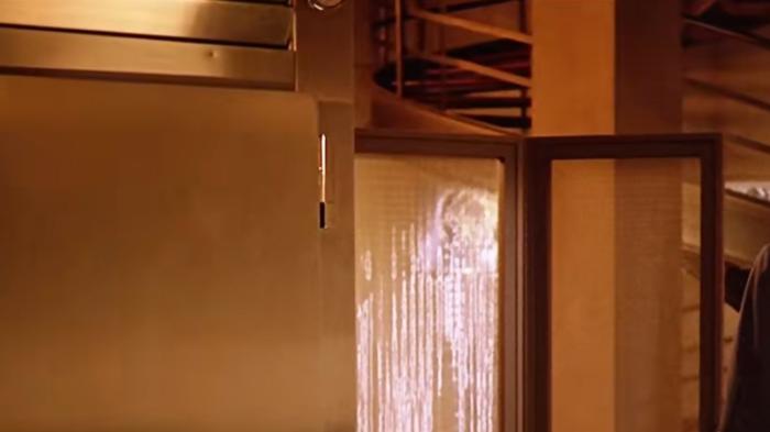 瑕疵人文森特冲破基因枷锁，凭借努力实现太空逐梦之旅 .文森特-[原创首发]-吾爱文案网