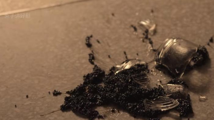 底层厨师阿英与保罗的厨艺较量：名利场中的坚守与抉择 .饥饿游戏2-[原创首发]-吾爱文案网