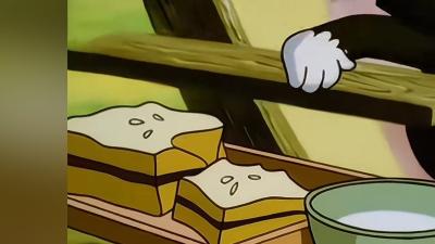 流浪小猫饿晕农场遇狗妈救助，拒留后踏上寻母路历经重重磨难 .小贝流浪记上山顶