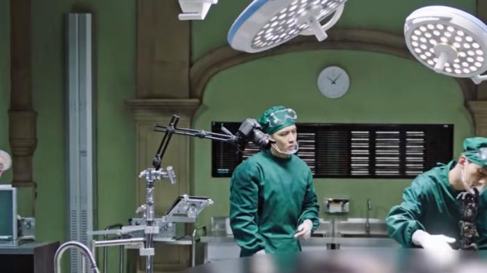 请你提供具体的正文内容，以便我从中提取关键词并生成30字的标题。  .痕迹-[原创首发]-吾爱文案网