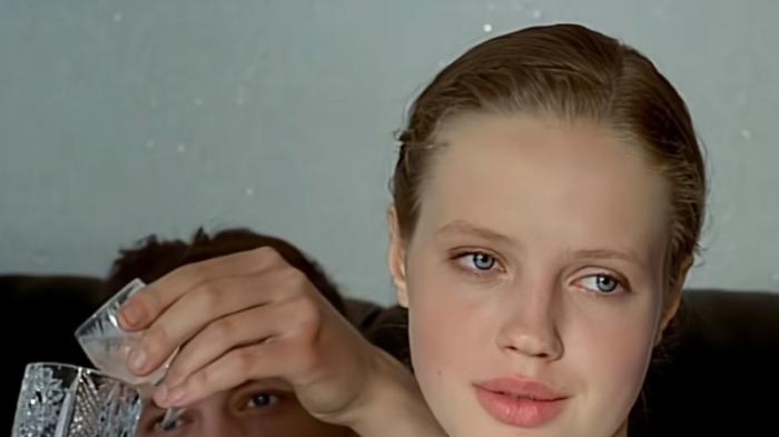 《伏罗希洛夫射手》：老兵为孙女复仇，以暴制暴让坏人终得报应 .伏罗希洛夫射手女主角-[原创首发]-吾爱文案网