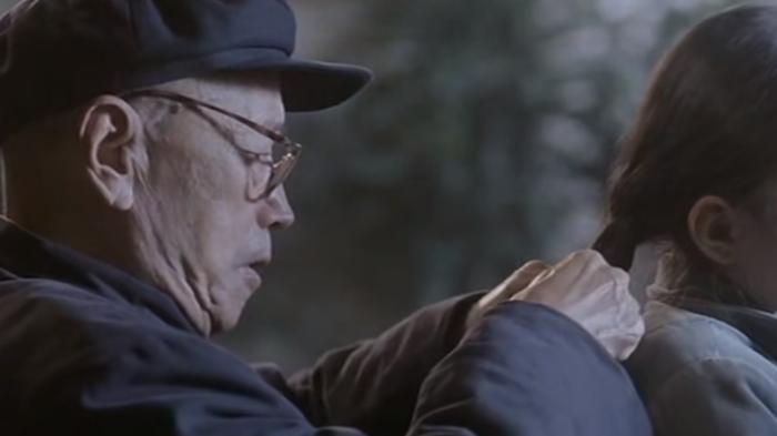 《女孩小兰的童年：体操梦想、姥爷关爱与成长中的悲欢离合》 .蒋雯丽-[原创首发]-吾爱文案网