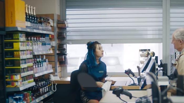 请你提供具体正文内容，以便我从中提取关键词并生成30字标题。  .一个人的朝圣-[原创首发]-吾爱文案网