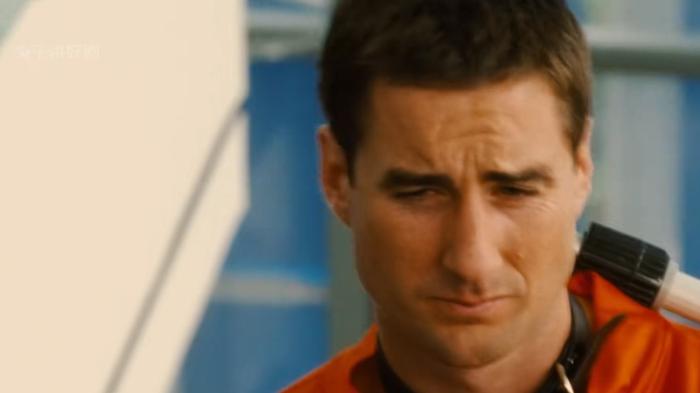 请你提供具体的正文内容，以便我从中提取关键词并生成30字的标题。  .蠢蛋进化论-[原创首发]-吾爱文案网