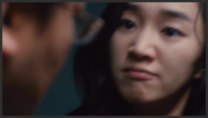 《深夜的FM》韩国犯罪片《深夜的FM》，遭连环凶手绑架，电台女DJ舍命救女《深夜电台1晨星与明月》-吾爱原创解说文案-[原创首发]-吾爱文案网