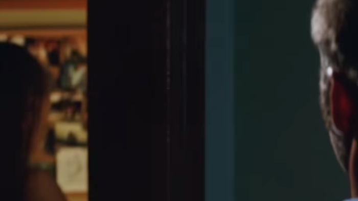 《回归》：未成年女儿自卫杀夫，母亲善后，死者回魂背后藏秘密 .佩内洛普克鲁兹-[原创首发]-吾爱文案网