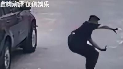 监控拍下男子“借”胎神操作两小时被抓，还分享识货买鞋省钱消息 .识货种草官