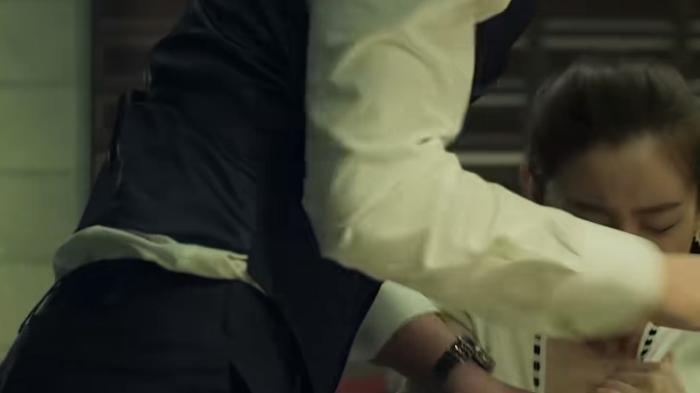 财阀赵泰武恶行累累，刑警老黄历经波折，终让其受到法律制裁 .大人物-[原创首发]-吾爱文案网