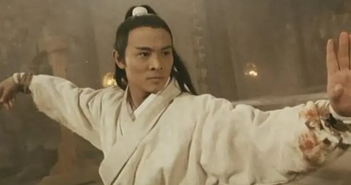 难怪张无忌没有围剿日月神教，你看赵敏被掳后，张无忌做了什么？
