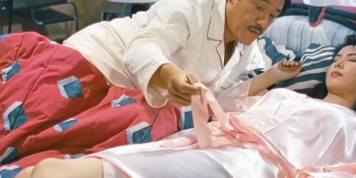 恋爱十八年嗨佬欲对熟睡女友霸王硬上弓，却引出青头鬼遭众人惩戒 .青头鬼-[原创首发]-吾爱文案网