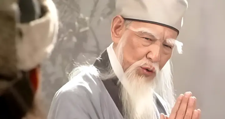 此人能轻松击败扫地僧，却为了争风吃醋，与情敌大打出手而死