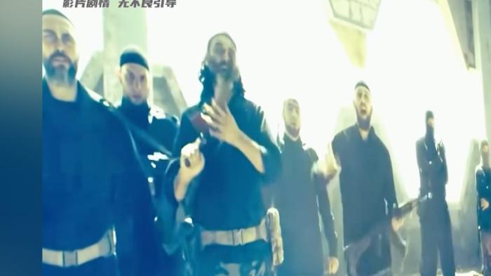 2015 年叙利亚恐怖分子恶行激怒普京，俄特种兵展开系列复仇剿敌行动 .《天空》电影-[原创首发]-吾爱文案网