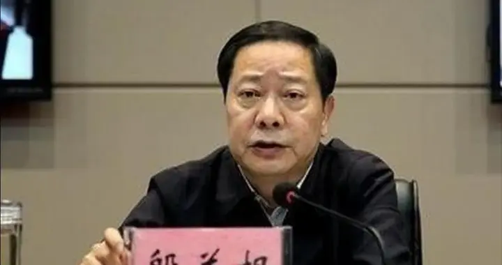 “大贪官知恩图报？”江西大贪官殷美根