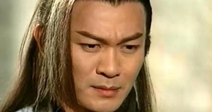 年少不懂，金蛇郎君为何甘愿一死，也不愿与爱他的何红药共度余生