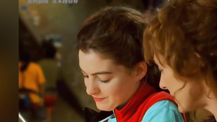 平凡女孩安妮与米亚历经波折，突破自我收获爱情与成长终成备受尊敬女王 .安妮海瑟薇-[原创首发]-吾爱文案网