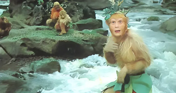 他是水帘洞首任洞主，创造了孙悟空，却在数千年前与三清大打出手