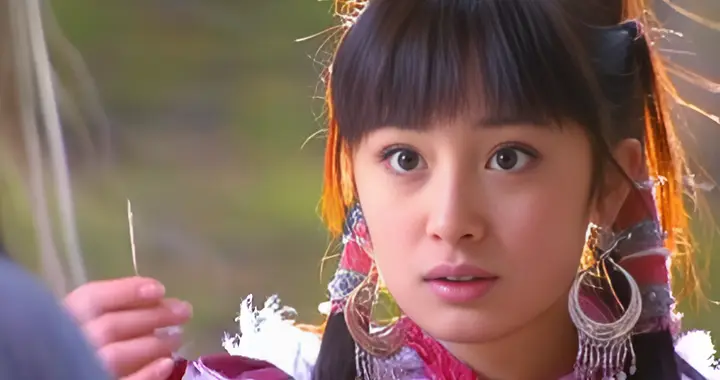 郭襄为何突然落发为尼？你看杨过送了什么给她，郭襄看了彻底崩溃