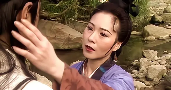 黄蓉为何拒绝做杨过的丈母娘？你看杨过生母是谁，和郭靖干了什么