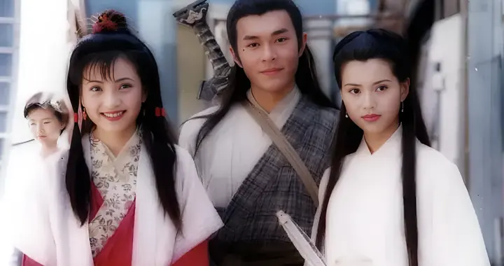 杨过娶了郭芙、程英、陆无双，诞下八子，50岁那年又创出一门神功