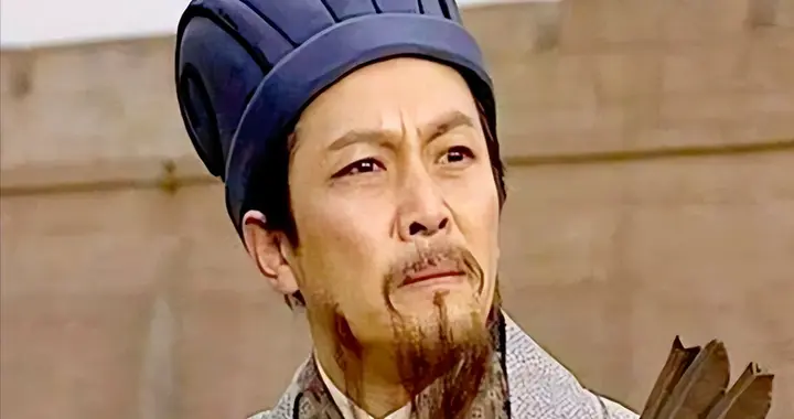 诸葛亮去世之前，为啥不让姜维接替自己？反倒选了不出名的蒋琬？