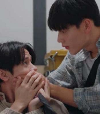 《擂台恋人》：拳击台上碰撞出的热血爱恋