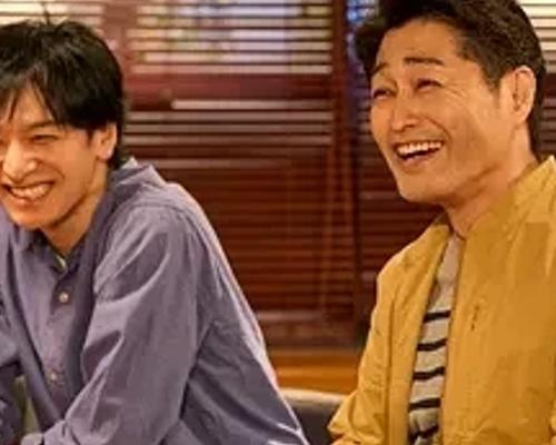 《海星的Clutch日记》：酒吧里的温情与家族故事