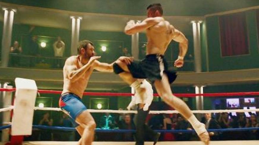 《终极斗士4：自由》：断腿拳王的荣耀涅槃之战