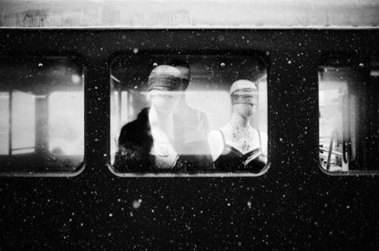 《老太给的玉佩》：月下寒玉里的亡姑秘语