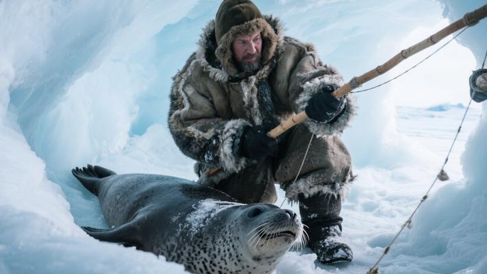 北极冰原因纽特人：砸骨吸髓冰洞钓海豹的生存传奇