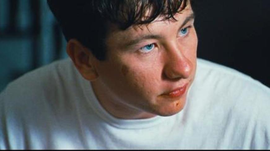 《圣鹿之死》：罪孽催生的诅咒与家庭的残酷献祭