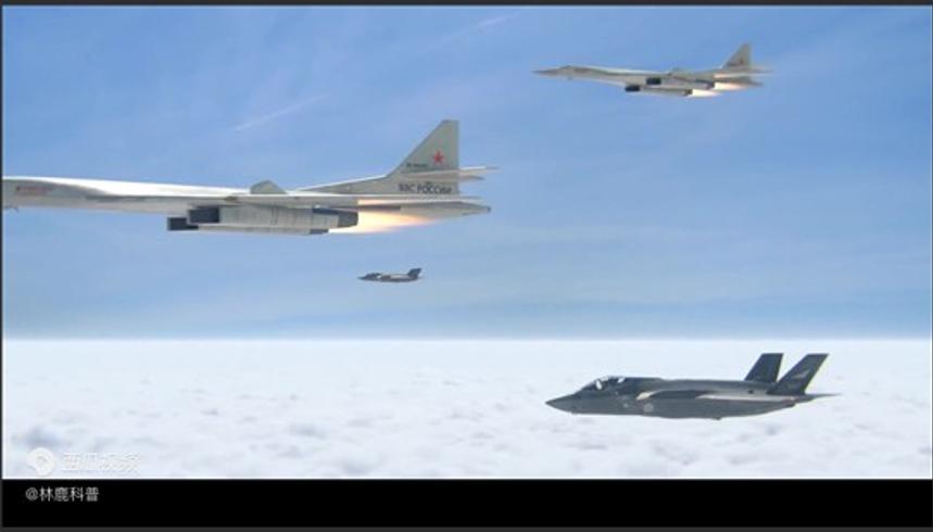 俄图160白天鹅轰炸机展现暴力美学或将取代逆火