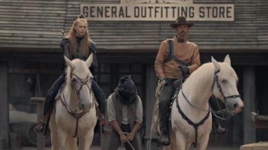 《冥界警局2：咒灵崛起》：跨世追凶与灵魂救赎的奇幻动作喜剧